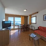 Aparthotel L'ecrin Des Neiges 3*