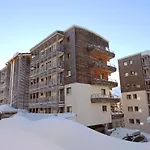 Aparthotel L'ecrin Des Neiges 3*