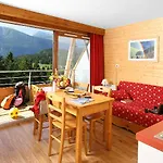 L'ecrin Des Neiges 3* Chamrousse